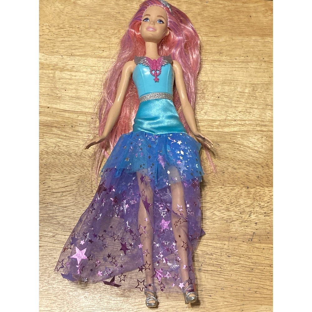 Mattel - Barbie - A Touch of Magic Malibu Doll JCW48 - Long Pink Hair